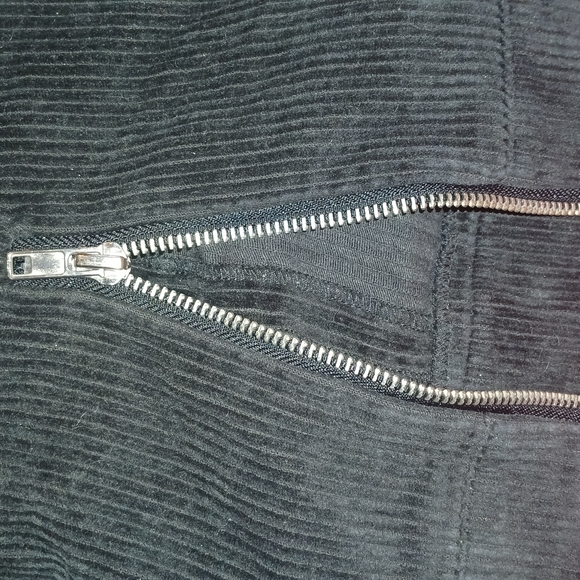 Two corduroy skirts, Forever 21 Pink Mini Skirt and Urban Outfitters Black Skirt - Picture 15 of 15